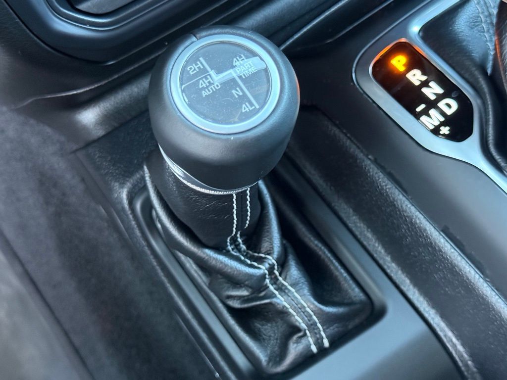 Used 2019 Black Jeep Unlimited Moab image 39