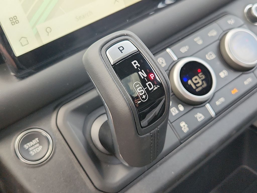 Thumbnail: 2025 Land Rover Defender - 13