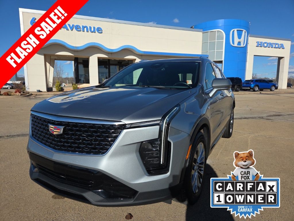 Argent Silver Metallic 2025 Cadillac XT4 Premium Luxury FWD SUV / Crossover Front-Wheel Drive 9-Speed Automatic