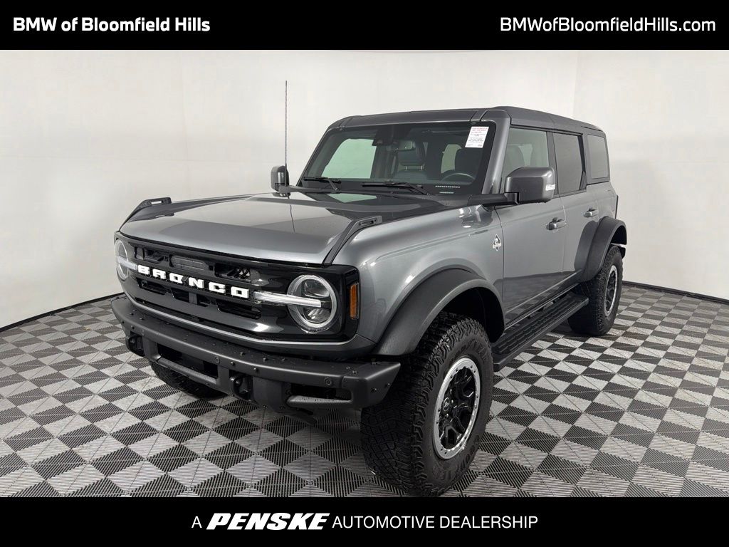 2021 Ford Bronco Outer Banks -
                  Bloomfield Hills, MI