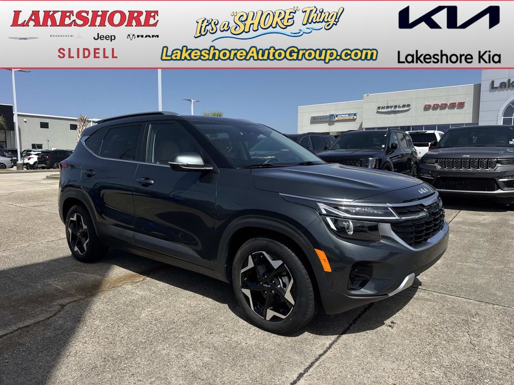 Gravity Gray 2024 Kia Seltos SUV / Crossover Front-Wheel Drive Continuously Variable Transmission