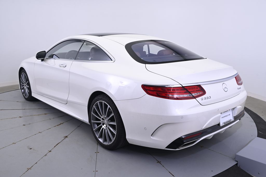 Thumbnail: 2016 Mercedes-Benz S-Class - 3