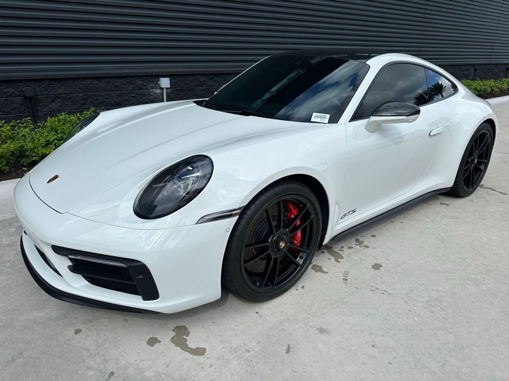 2023 Porsche 911 Carrera S 3