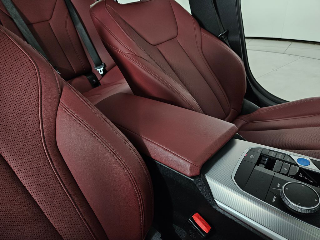 Thumbnail: 2023 BMW i4 - 16