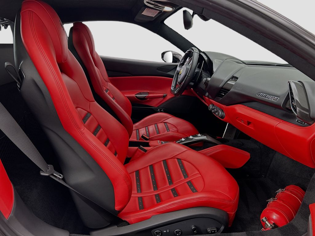 Thumbnail: 2018 Ferrari 488 - 19