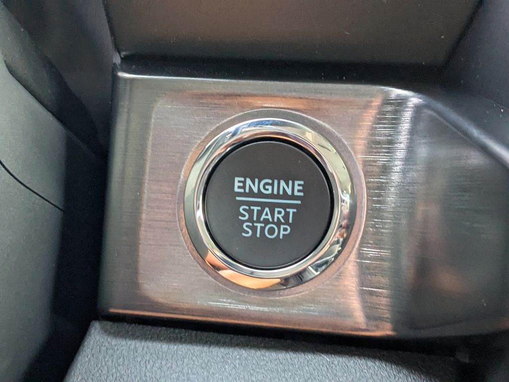 2025 Ford F-250 Super Duty Lariat
