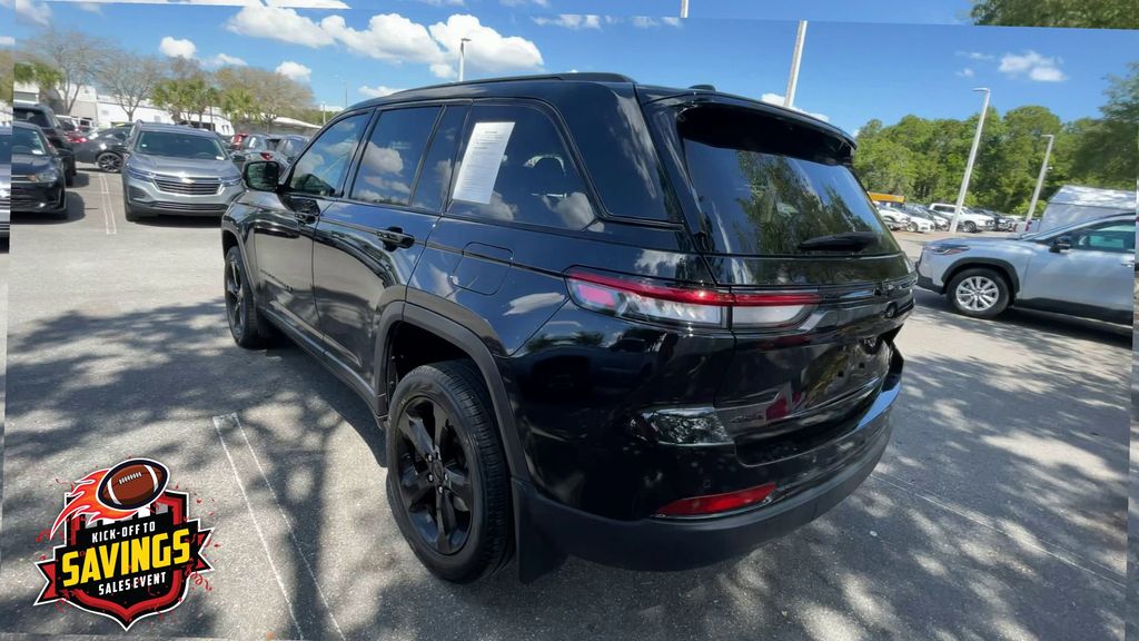 Used 2023 Jeep Grand Cherokee SUV