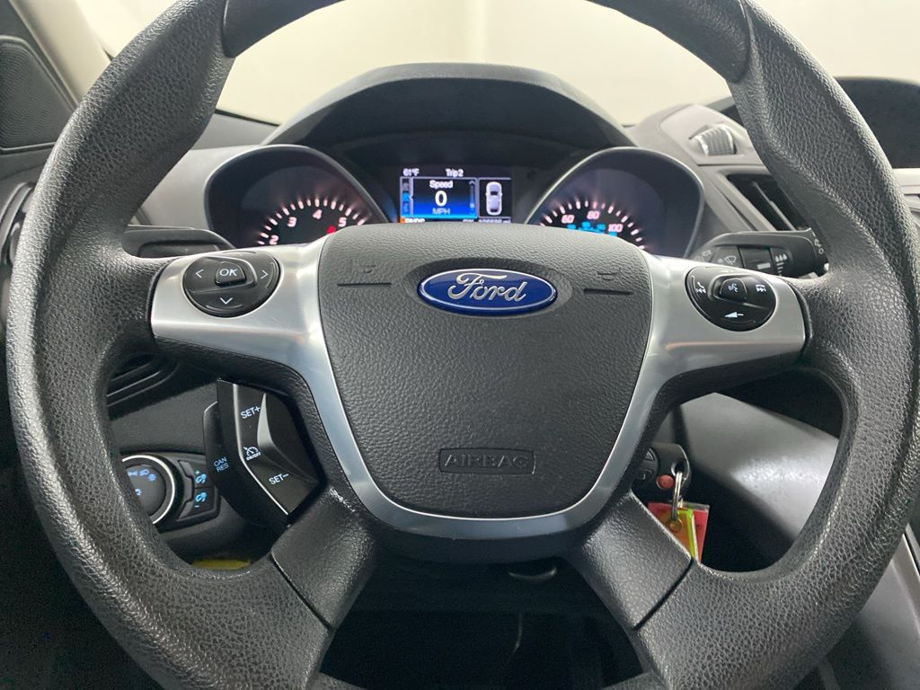 2016 Ford Escape SE photo