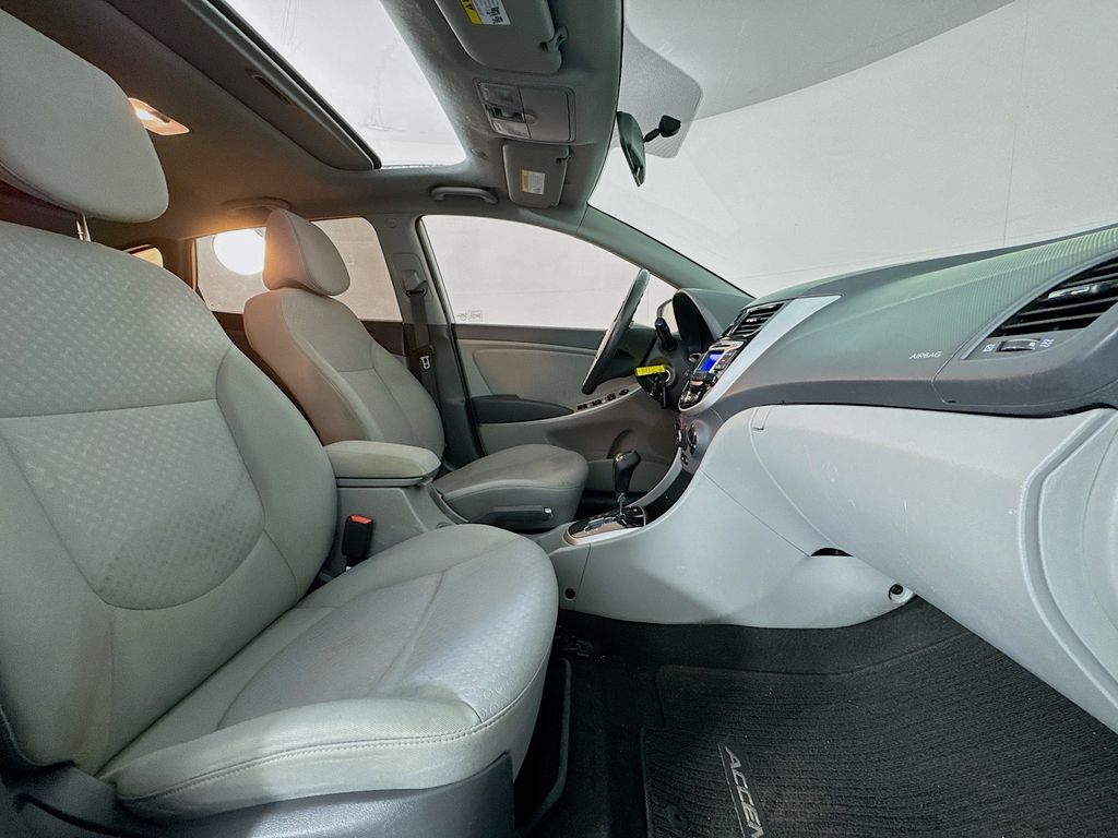 Used Car 2014 Hyundai Accent  Se For Sale Under $10,000 In Austin, Texas