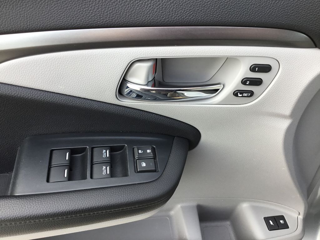 Thumbnail: 2022 Honda Pilot - 20