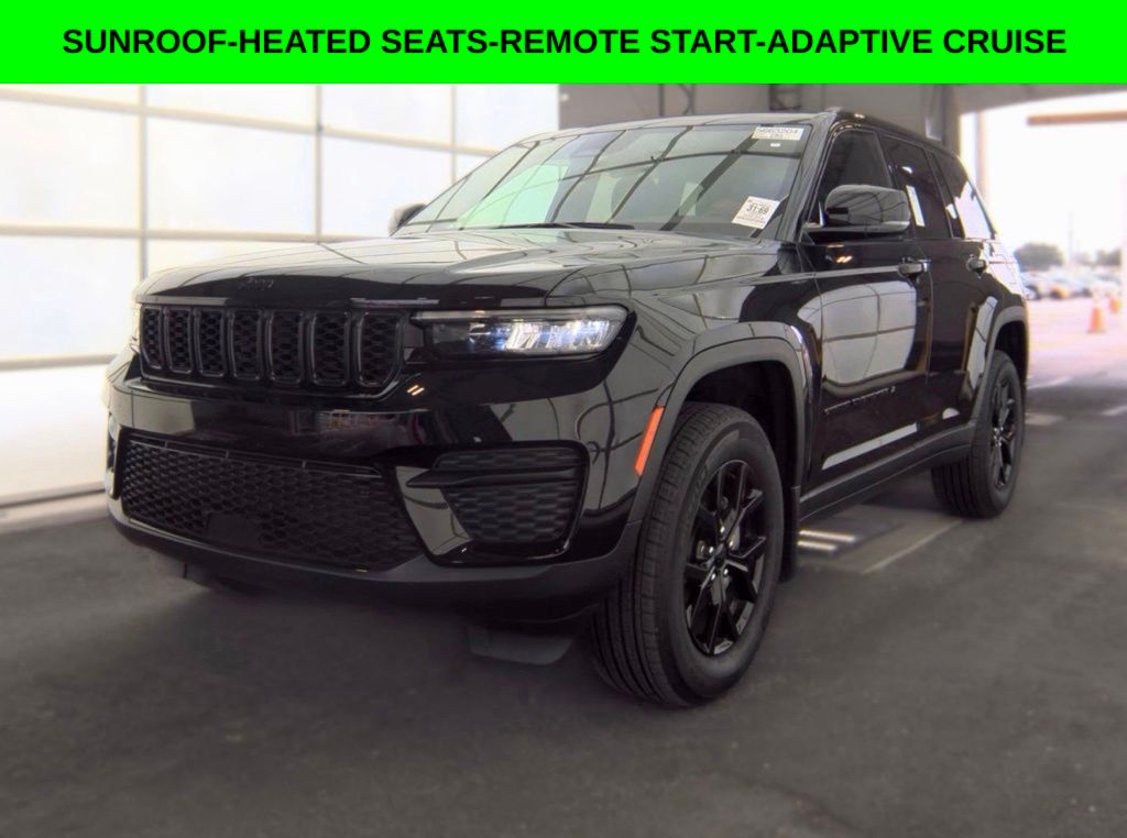 Diamond Black Crystal Pearlcoat 2025 Jeep Grand Cherokee SUV / Crossover 4X2 8-Speed Automatic