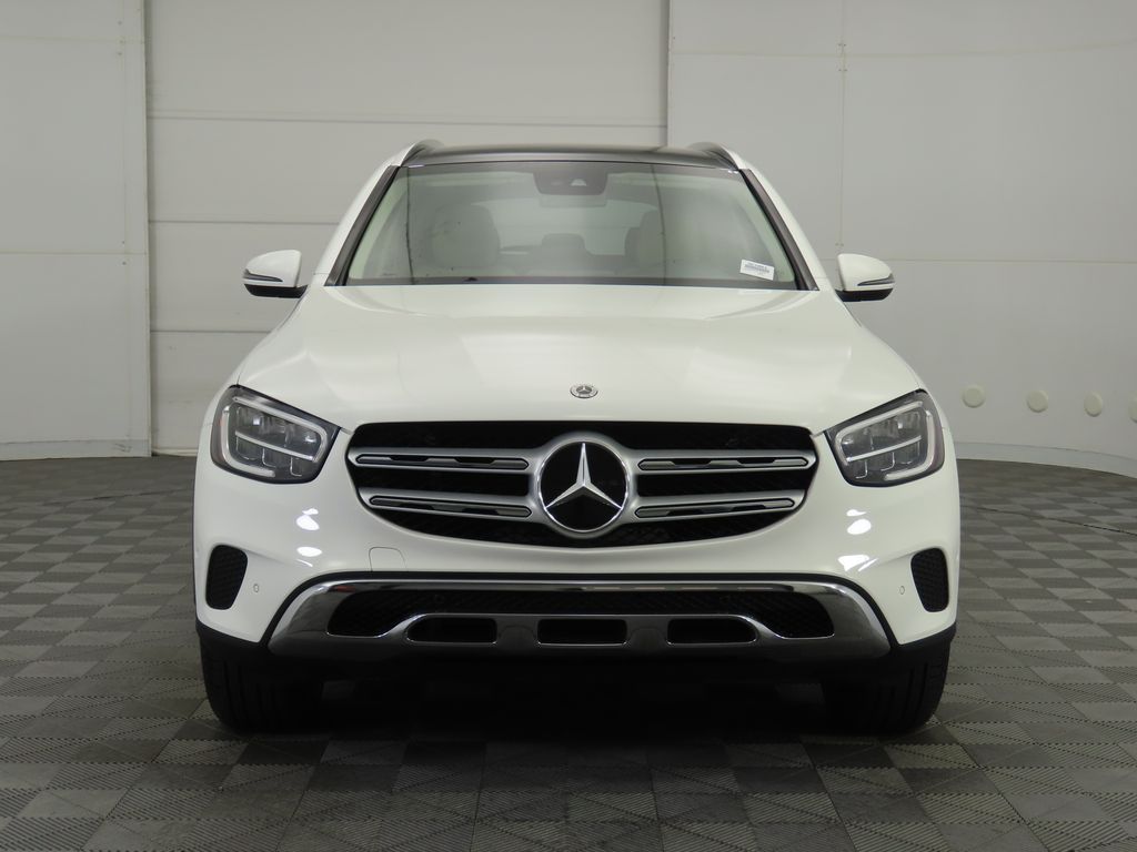 2022 Mercedes-Benz GLC 300 2