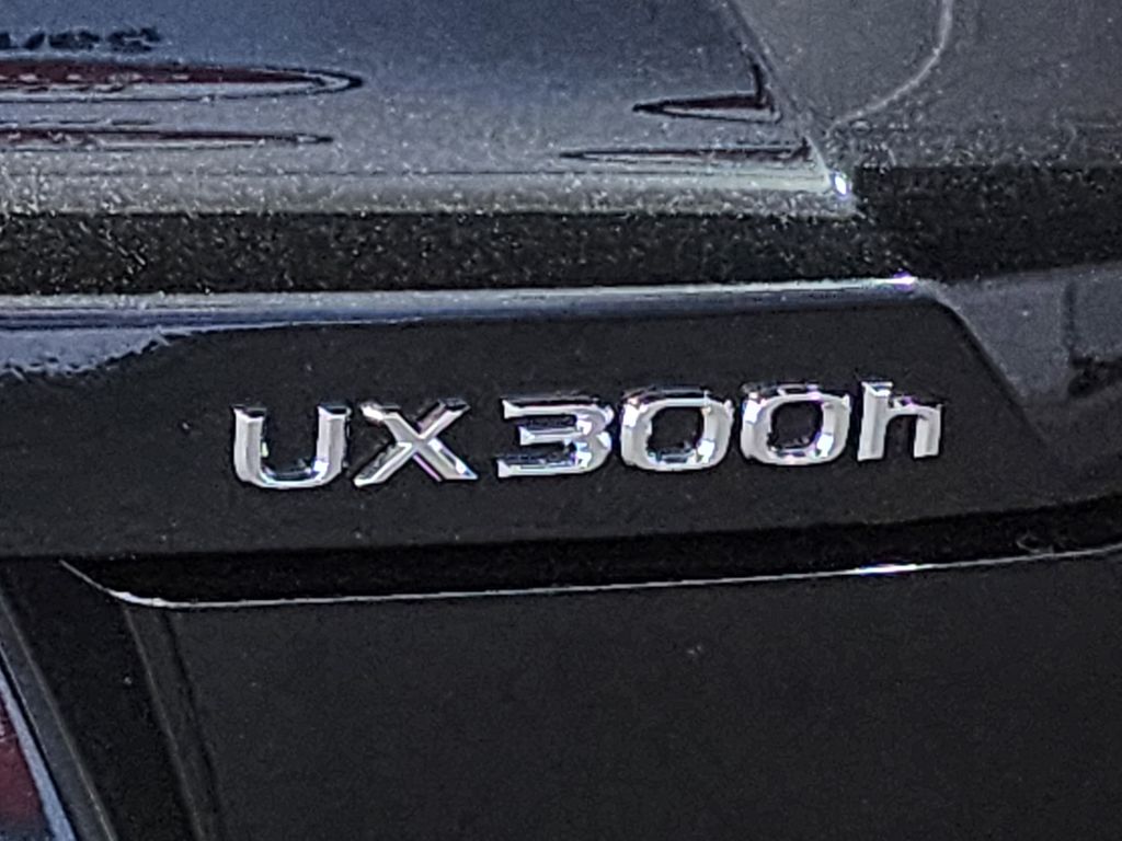 Thumbnail: 2026 Lexus UX - 11