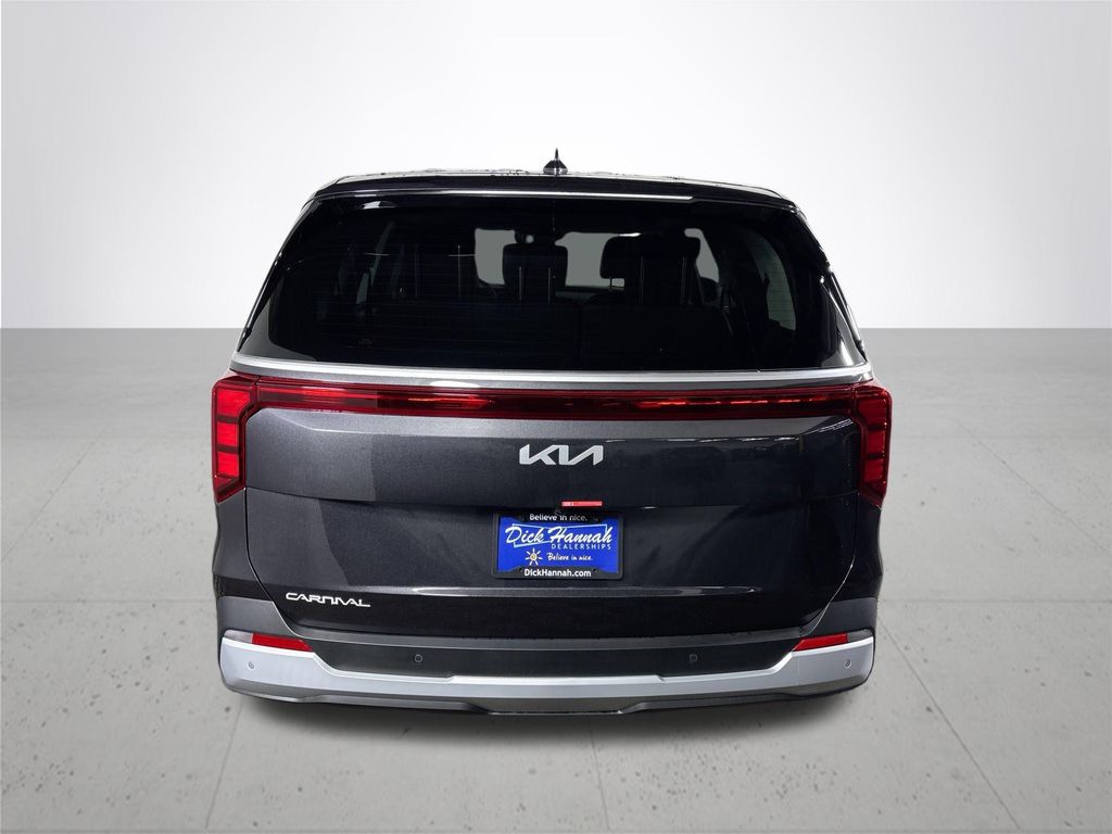 2026 Kia Carnival LXS