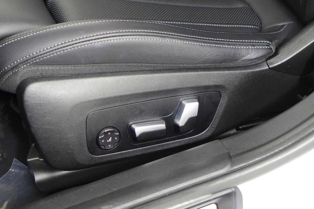 2022 BMW 3 Series 330i 23