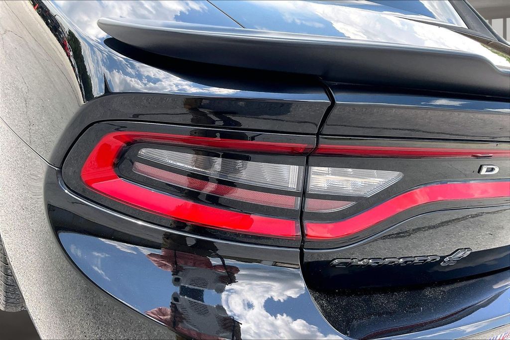 Used 2019 Dodge Charger Sedan