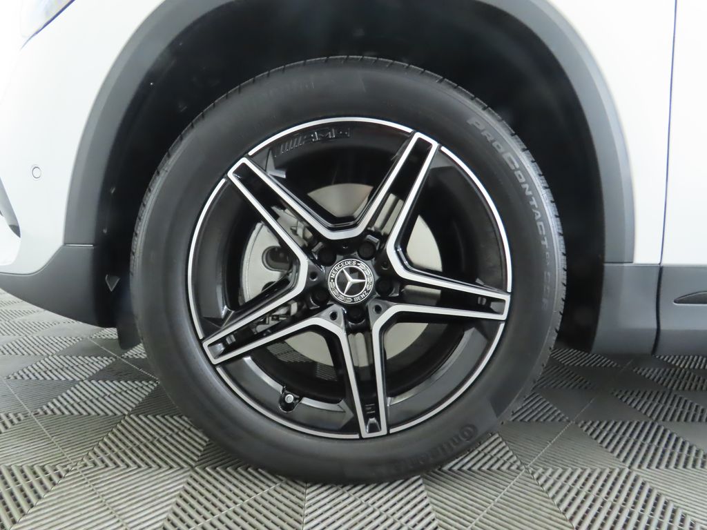 Thumbnail: 2026 Mercedes-Benz GLA - 32