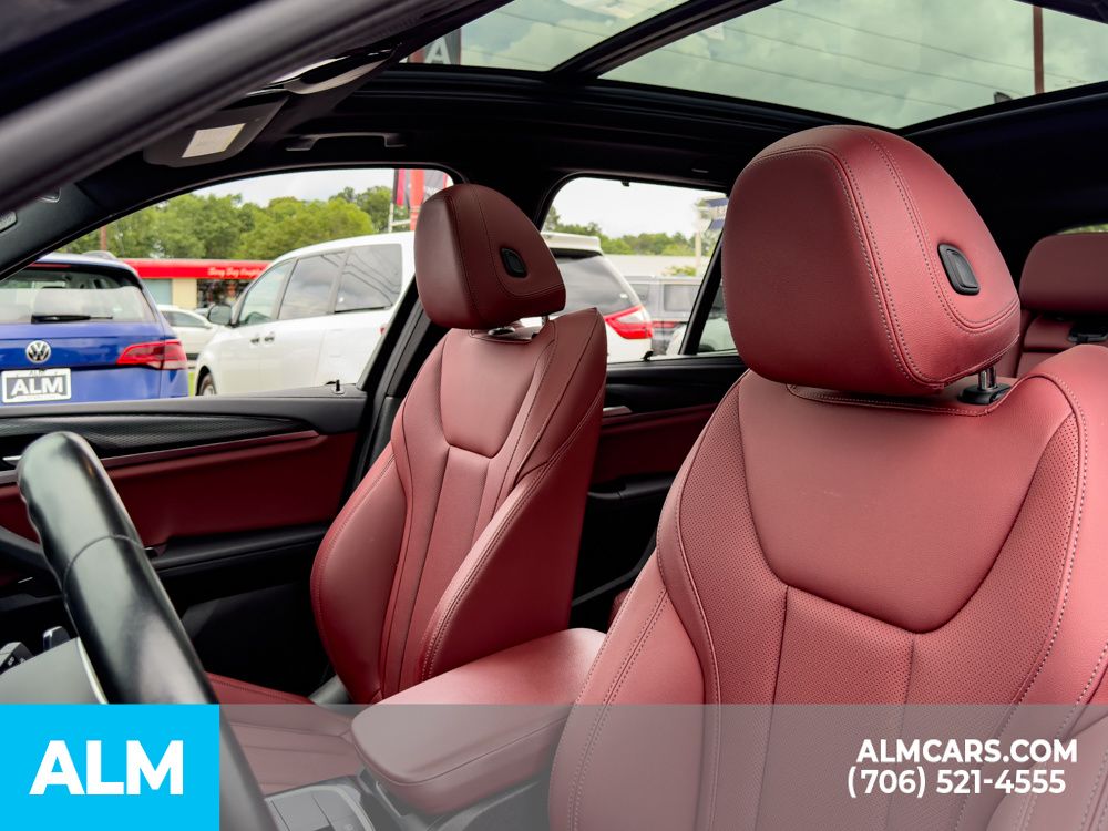 Used 2022 Black BMW M40i image 12