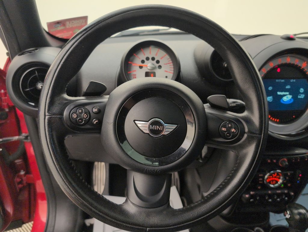 Used 2013 Red MINI Base image 28