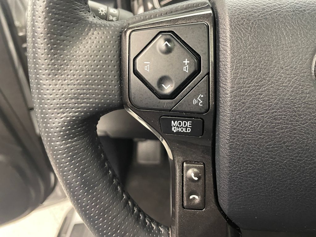 2024 Toyota 4Runner TRD Off Road 22