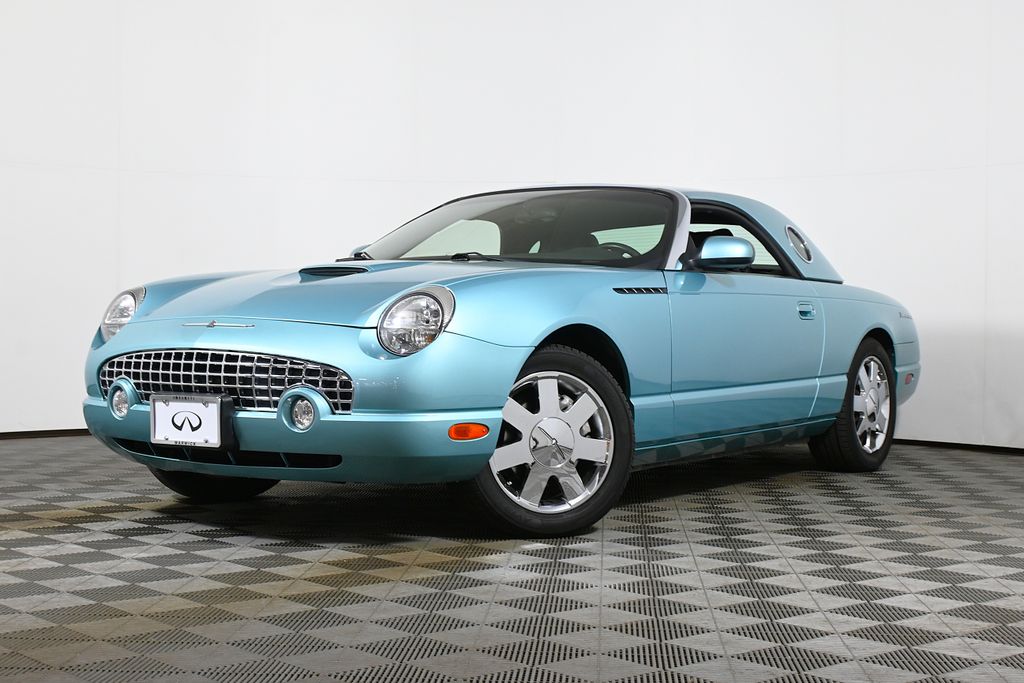 Thumbnail: 2002 Ford Thunderbird - 5
