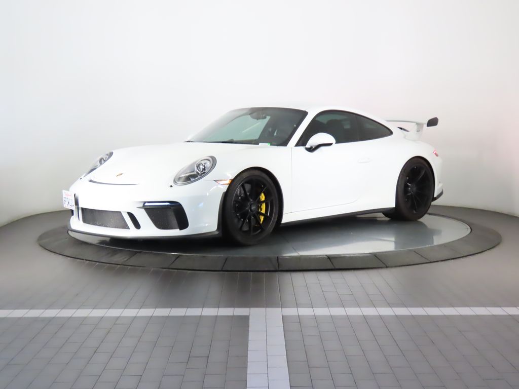 Thumbnail: 2018 Porsche 911 - 1