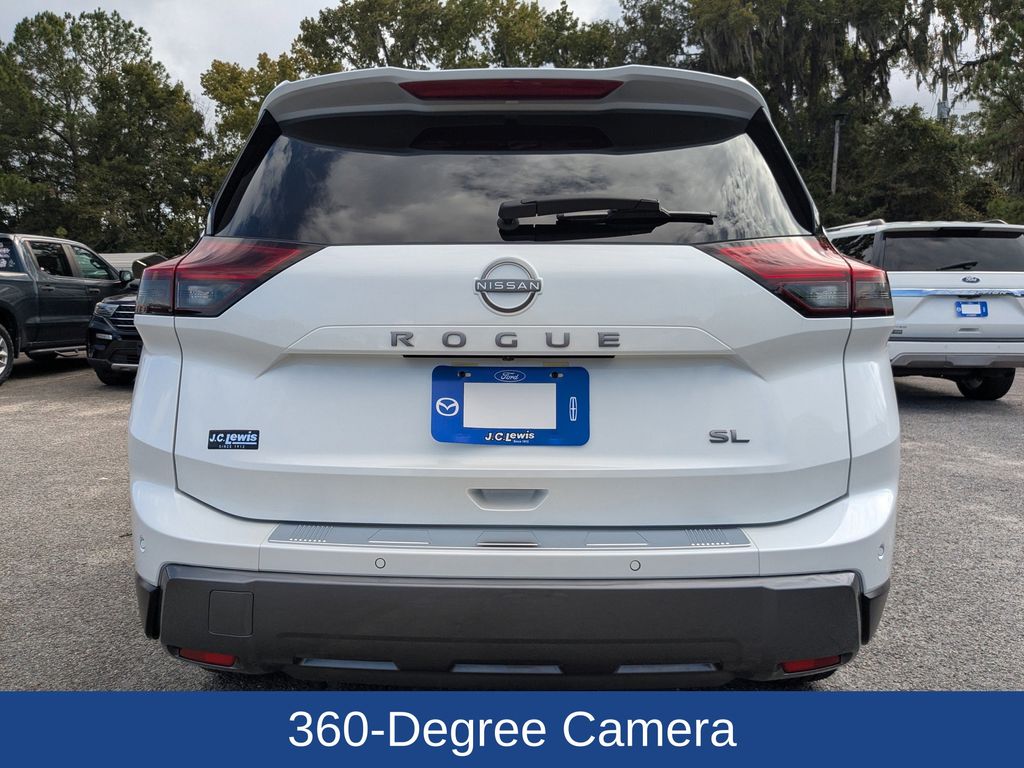 2024 Nissan Rogue SL FWD