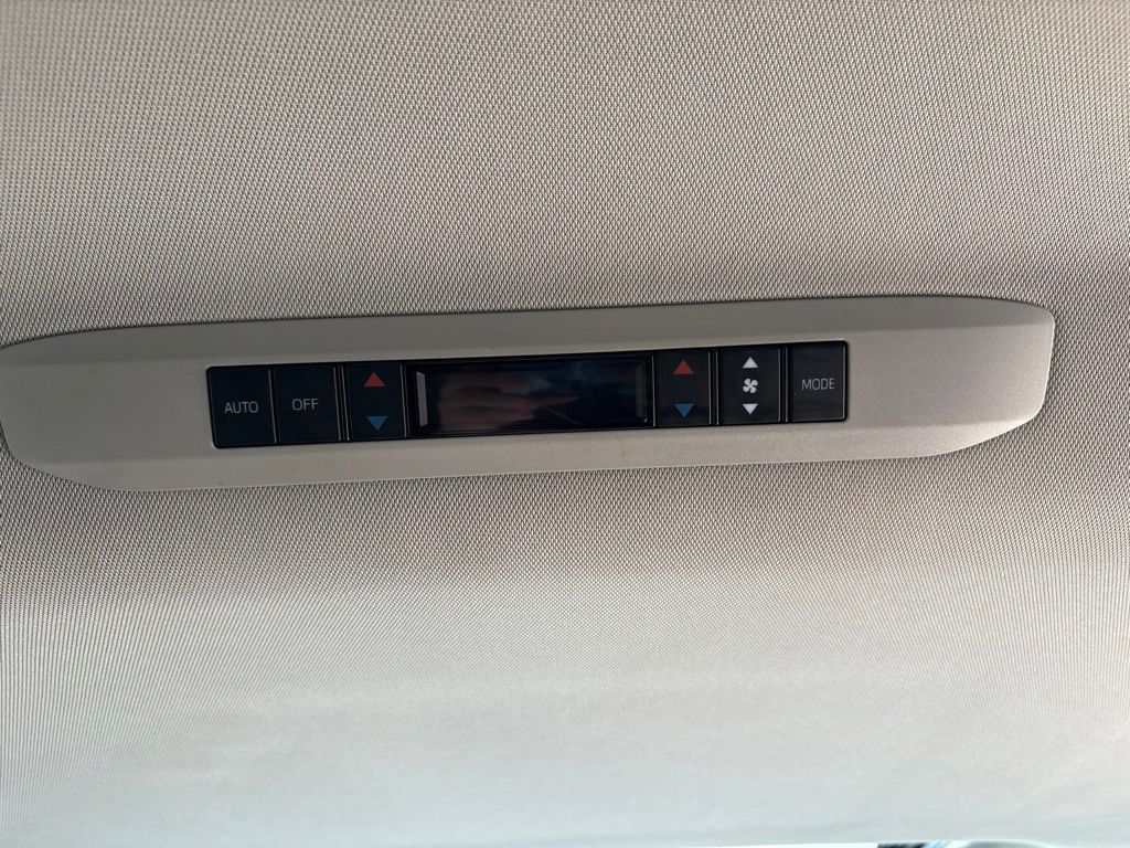 Used 2024 Toyota Sienna Van
