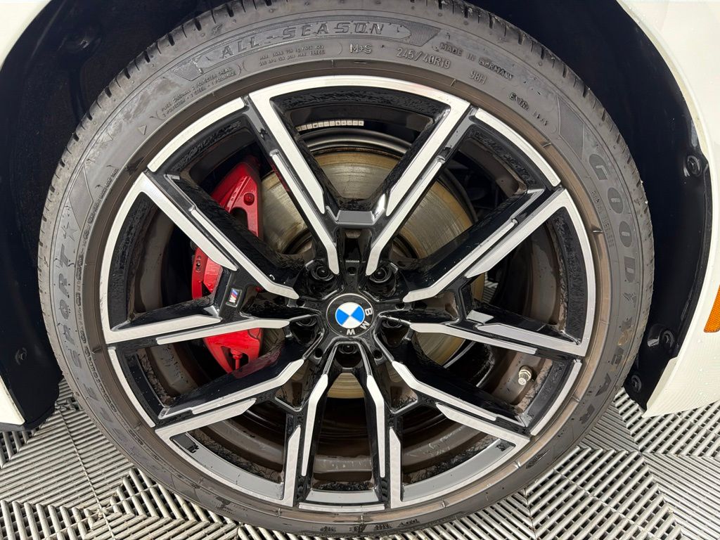 Thumbnail: 2026 BMW 4 Series - 12