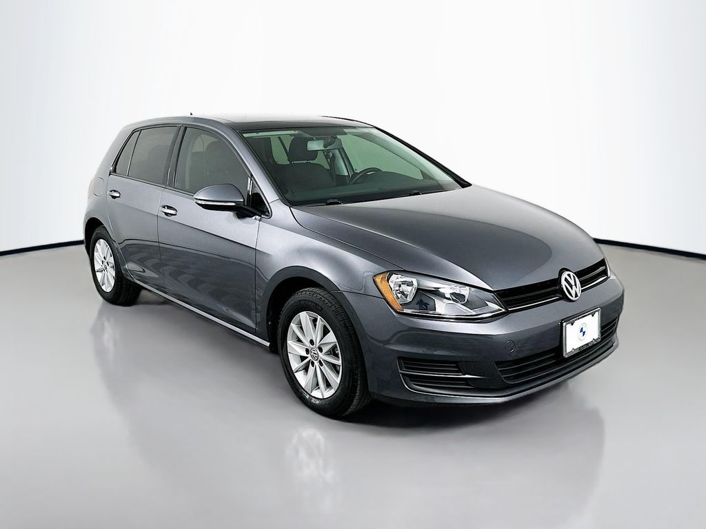 Thumbnail: 2016 Volkswagen Golf - 3
