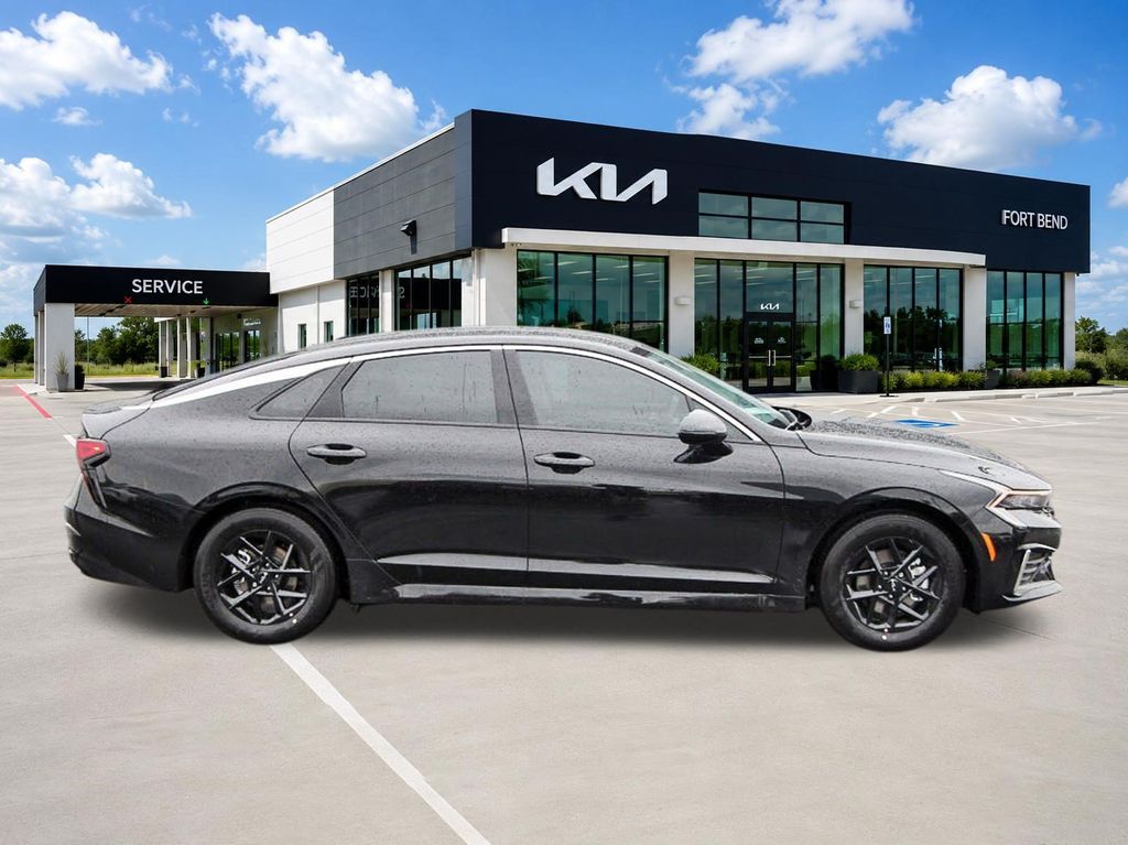 New 2026 Kia K5 Sedan