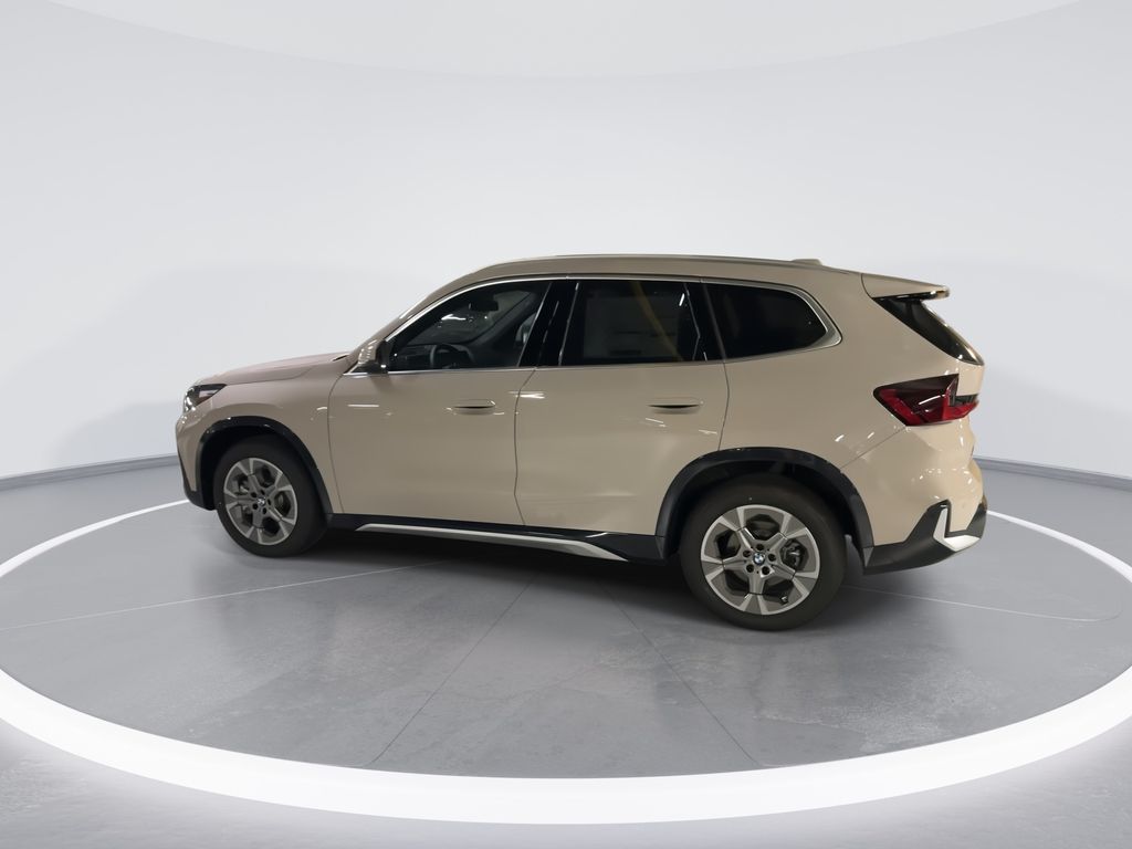 Thumbnail: 2026 BMW X1 - 5