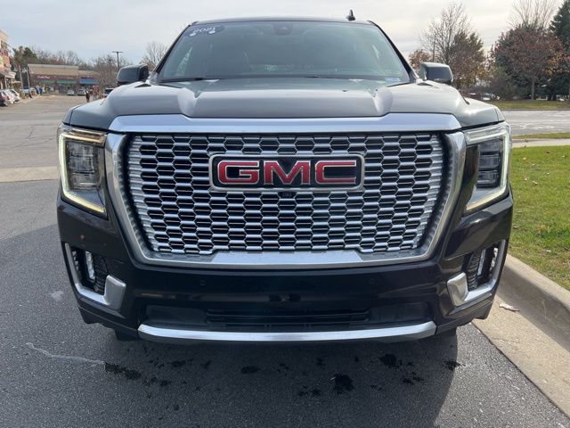 2021 GMC Yukon Denali 3