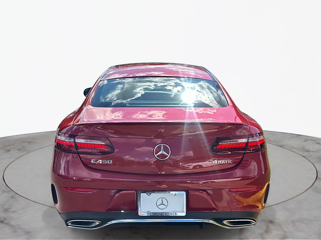 Thumbnail: 2022 Mercedes-Benz E-Class - 9