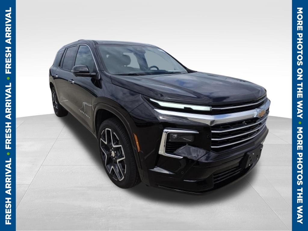 Mosaic Black Metallic 2025 Chevrolet Traverse SUV / Crossover Four-Wheel Drive 8-Speed Automatic