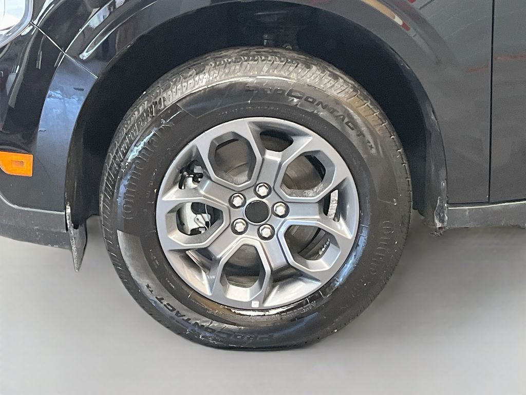 Used 2025 Shadow Black Ford XLT image 28