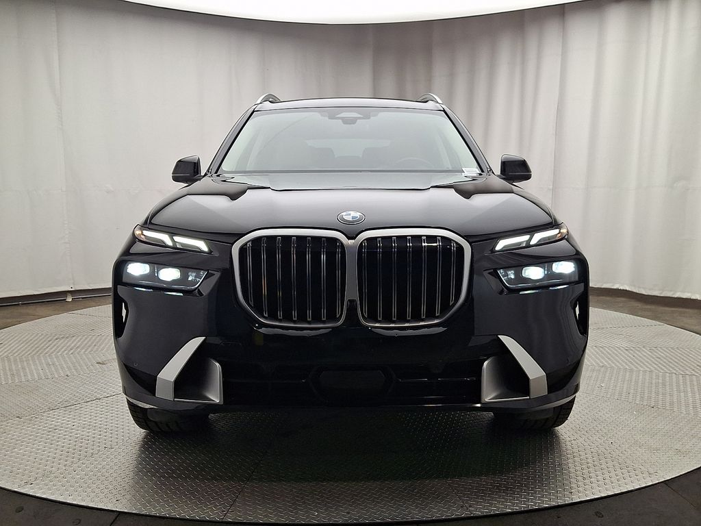 Thumbnail: 2024 BMW X7 - 2