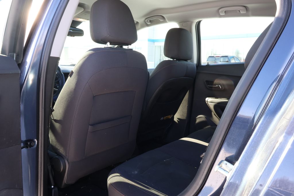 Thumbnail: 2018 Chevrolet Trax - 30