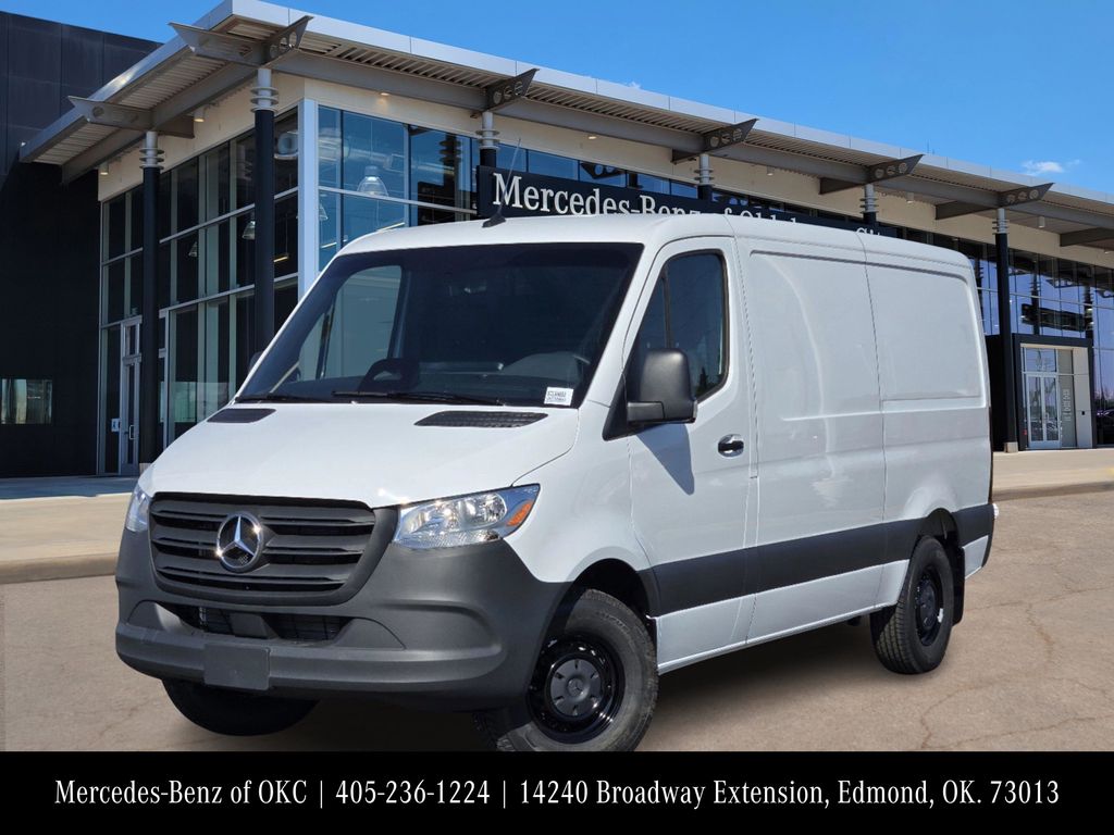 2025 Mercedes-Benz Sprinter 2500 Cargo 144 WB