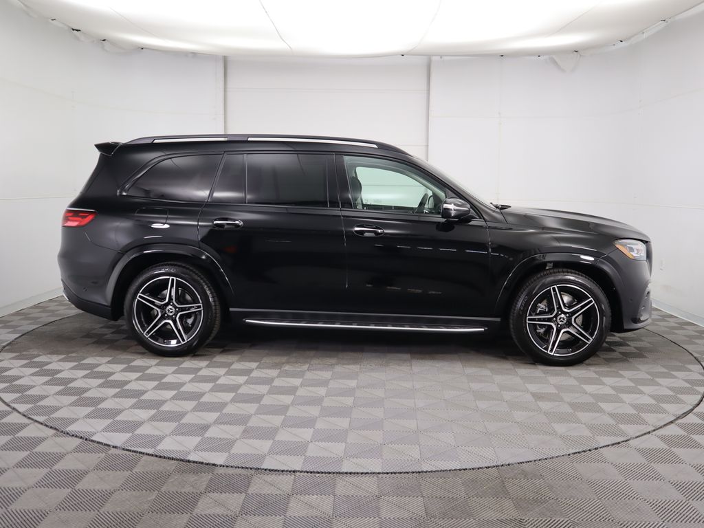 2025 Mercedes-Benz GLS 450 4MATIC 4