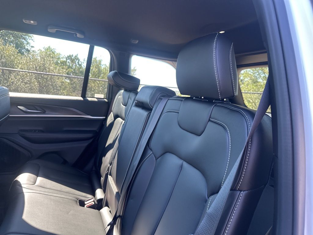 New Car 2025 Jeep Grand Cherokee  Limited For Sale Under $50,000 In Austin, Texas