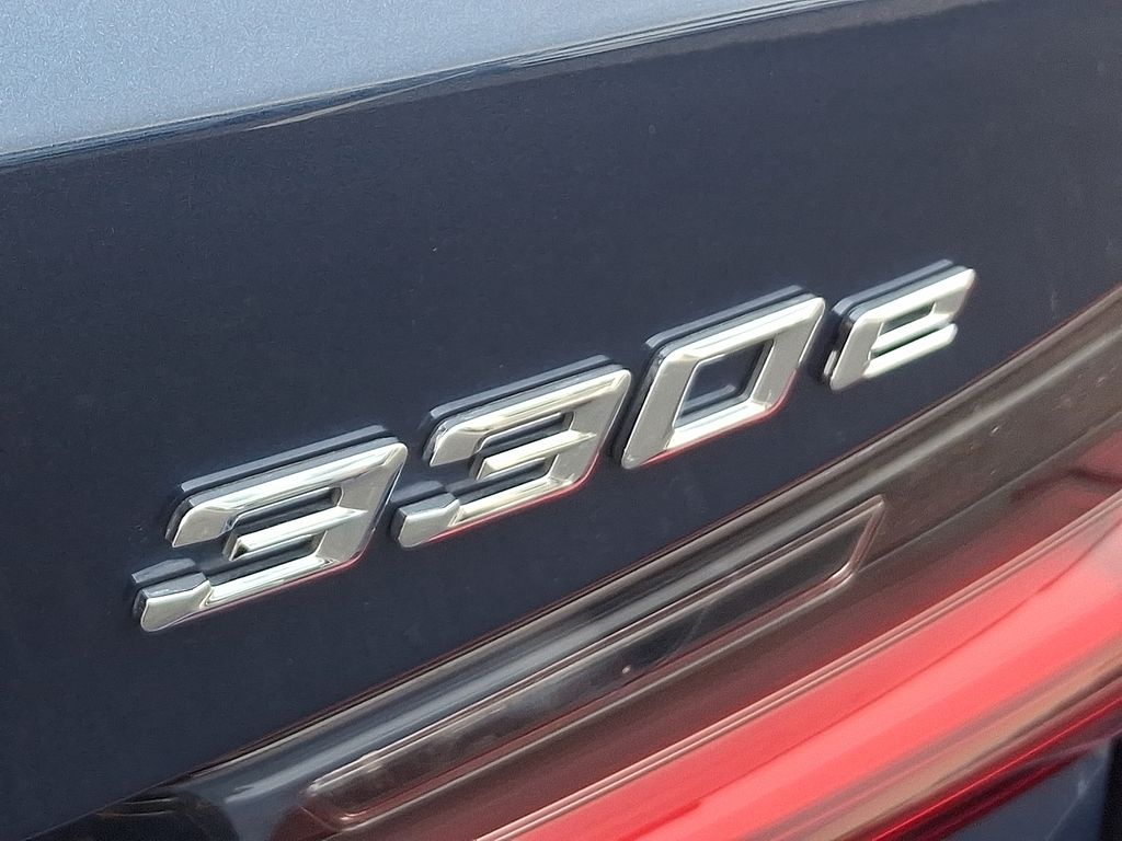 Thumbnail: 2023 BMW 3 Series - 31