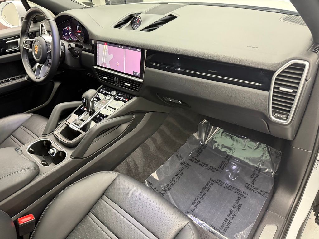 2021 Porsche   27