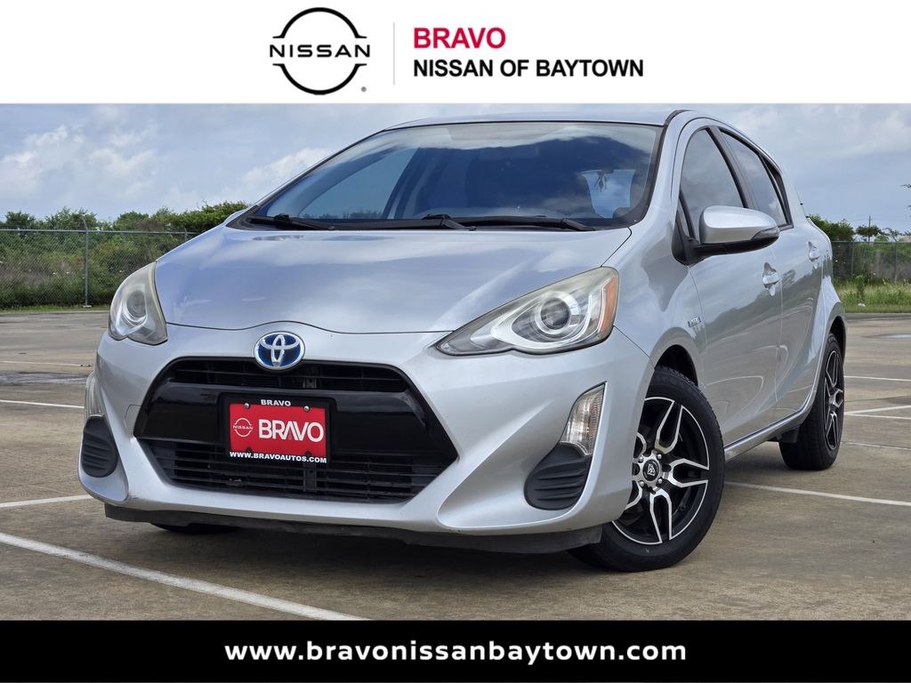 2016 Toyota Prius c Three