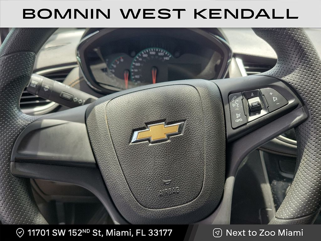 2020 Chevrolet Trax LS photo