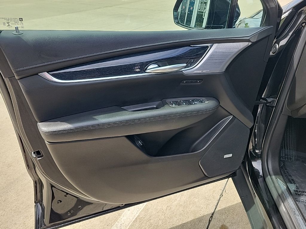 Used 2022 Cadillac XT5 SUV