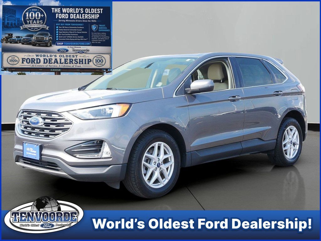  2022 Ford Edge SEL AWD   
