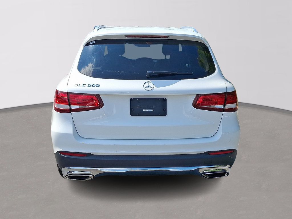 Thumbnail: 2017 Mercedes-Benz GLC - 5