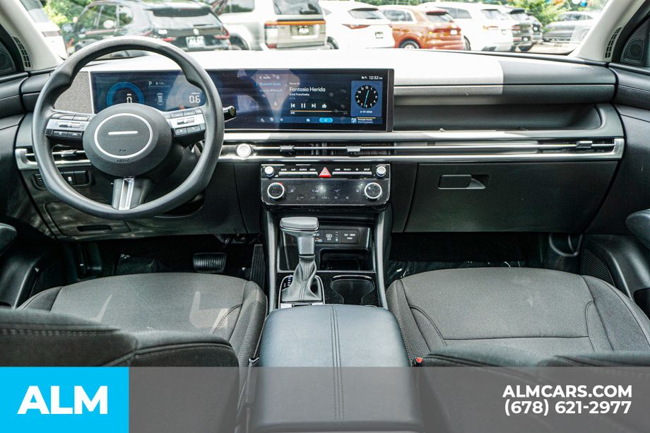 Used 2025 Gray Hyundai SEL image 25