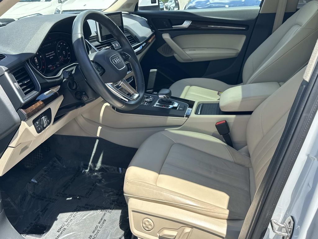 Thumbnail: 2019 Audi Q5 - 17